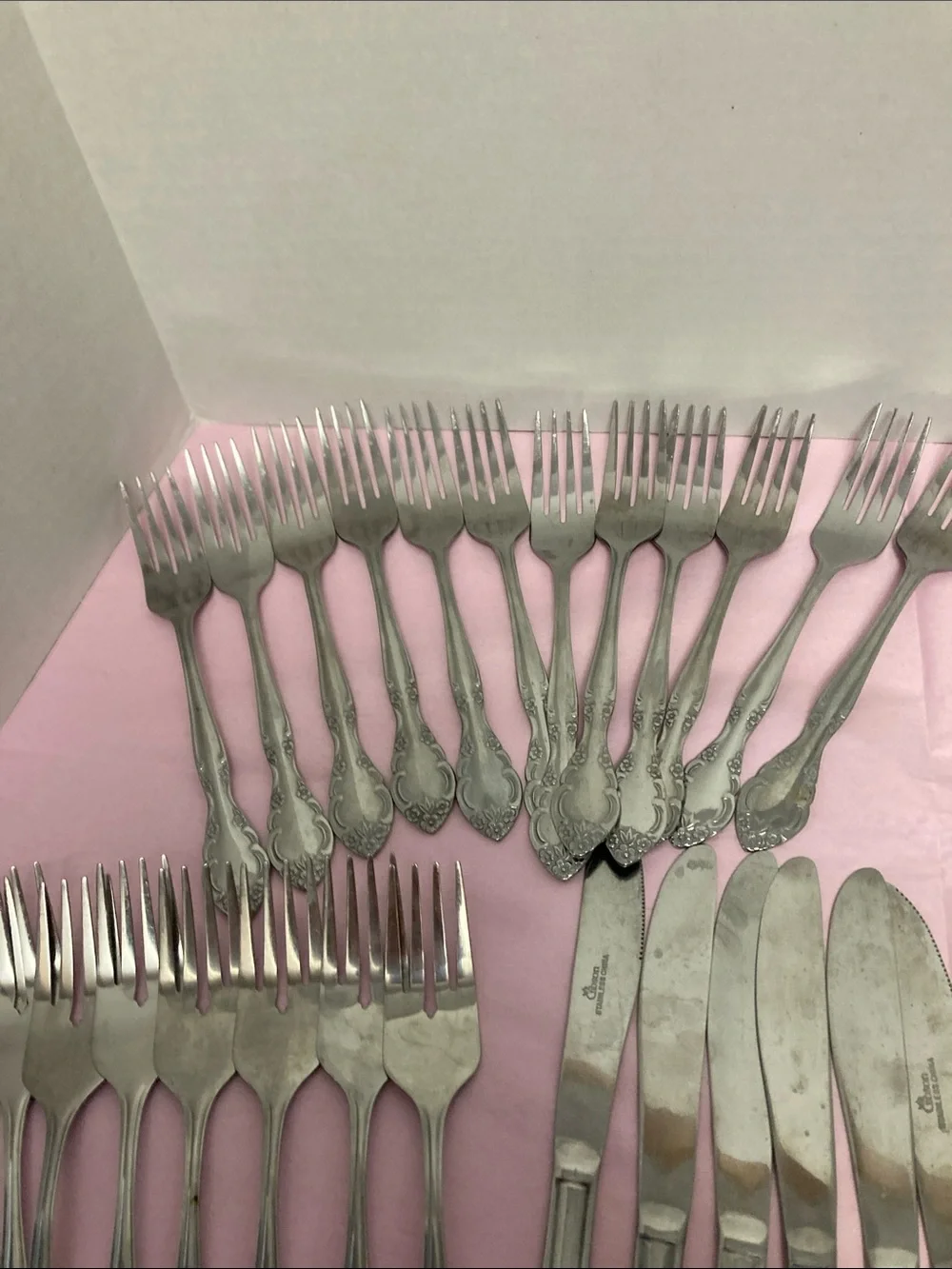 Gibson stainless flatware 44 pieces replacement